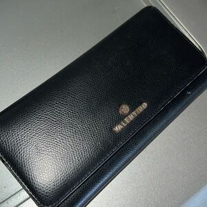 Valentino by Mario black wallet